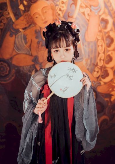 自愿做女室友的脚奴_国产剧免费观看韩国