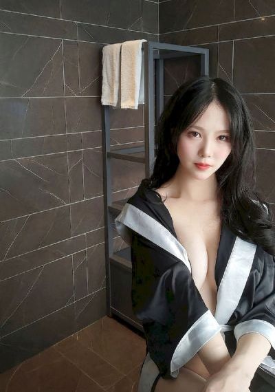被最想拥抱的男人给威胁了_1080P免费观看韩国