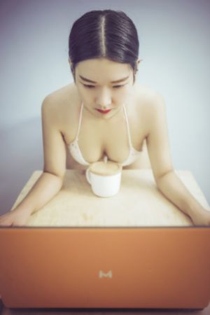 钉子电影电视剧_BD英语手机免费观看完整